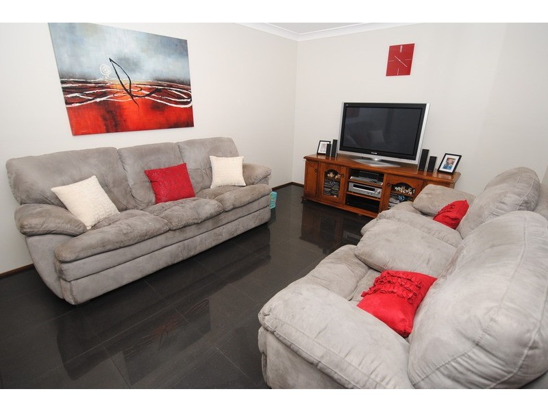 11 Chivers Close, Lithgow NSW 2790