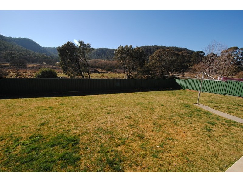 11 Chivers Close, Lithgow NSW 2790