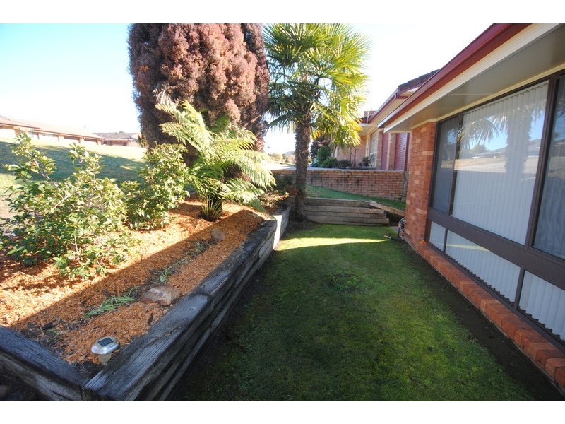 11 Chivers Close, Lithgow NSW 2790