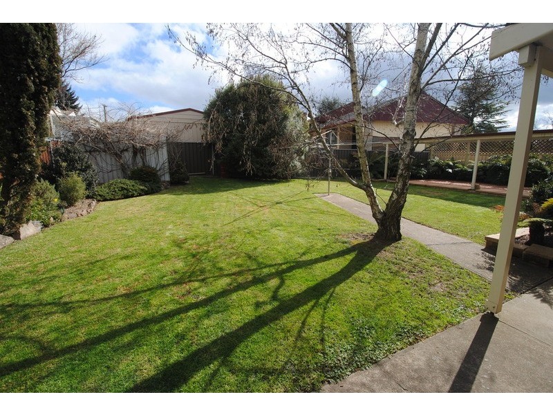 2 Enfield Avenue, Lithgow NSW 2790