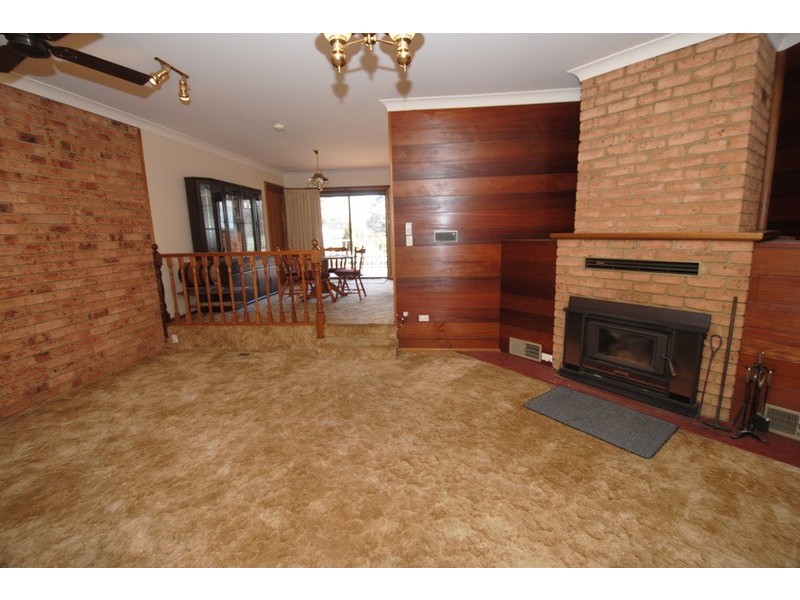 54 James Parade, Wallerawang NSW 2845
