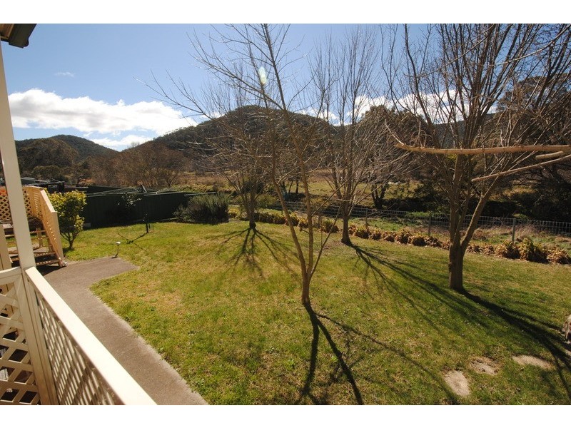 12 Chivers Close, Lithgow NSW 2790