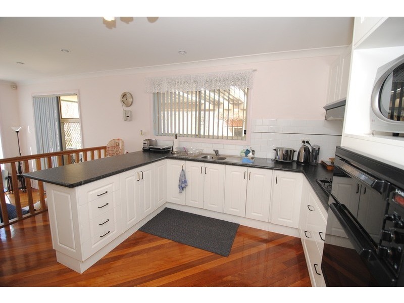 12 Chivers Close, Lithgow NSW 2790