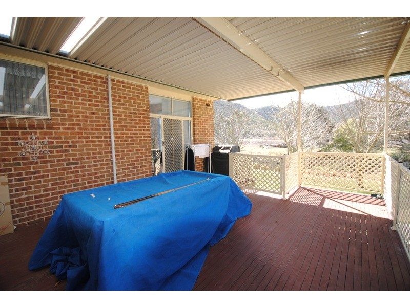 12 Chivers Close, Lithgow NSW 2790