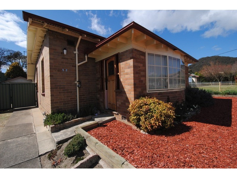12 Rabaul Street, Lithgow NSW 2790