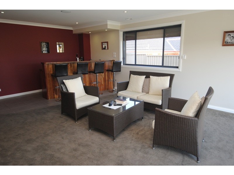 11 Sandalwood Drive, Lithgow NSW 2790