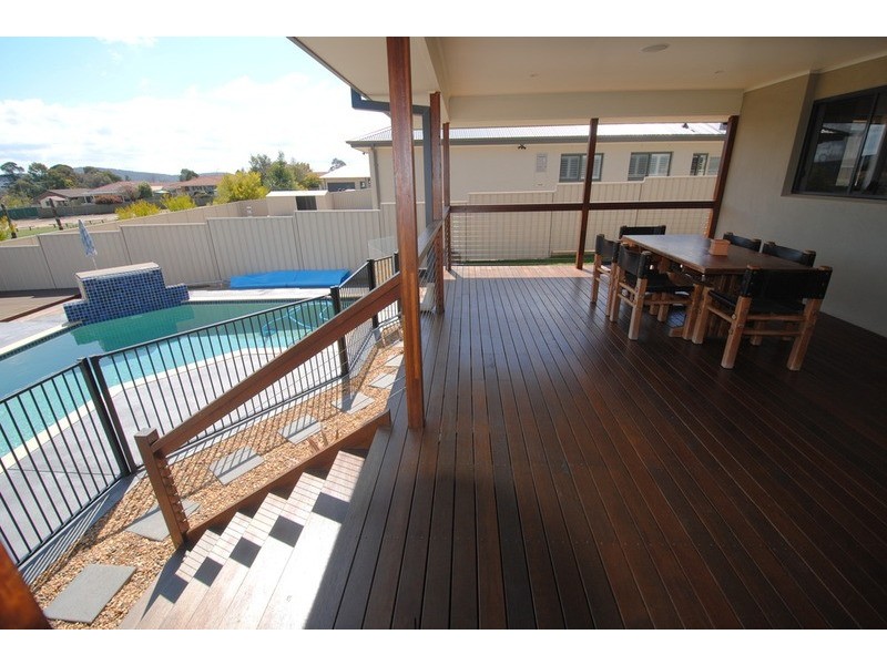 11 Sandalwood Drive, Lithgow NSW 2790