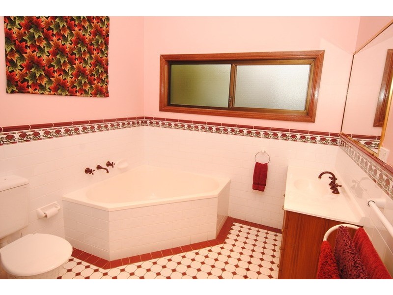 2 Passchendale Street, Lithgow NSW 2790