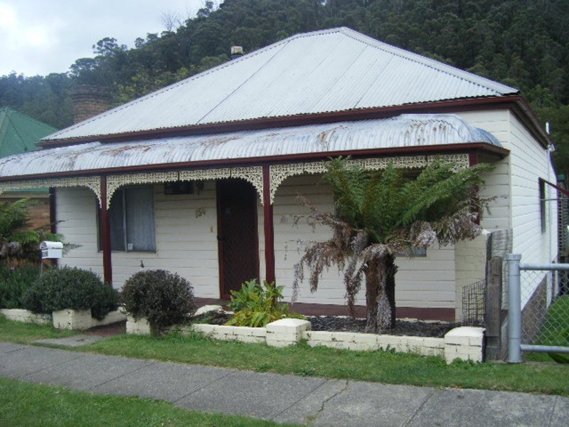 154 Bells Road, Lithgow NSW 2790