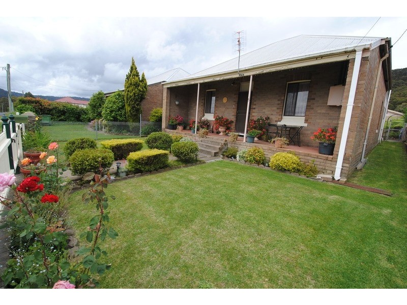 30 Silcock Street, Lithgow NSW 2790