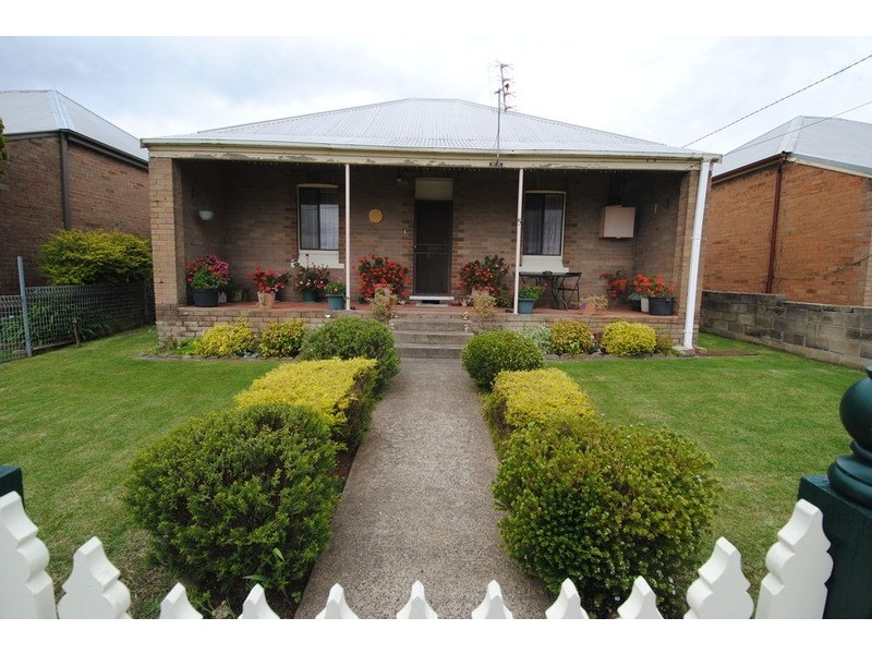 30 Silcock Street, Lithgow NSW 2790