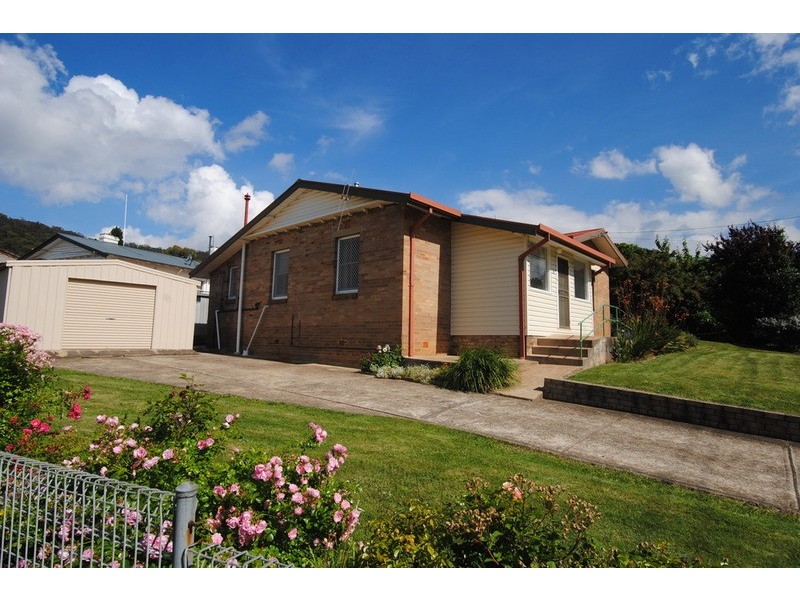 22 Rabaul Street, Lithgow NSW 2790