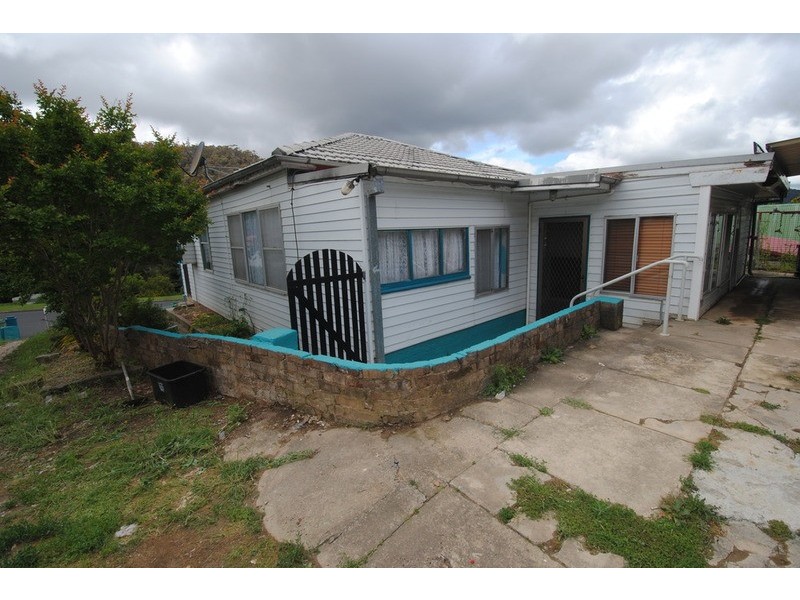 148 Macauley Street, Lithgow NSW 2790