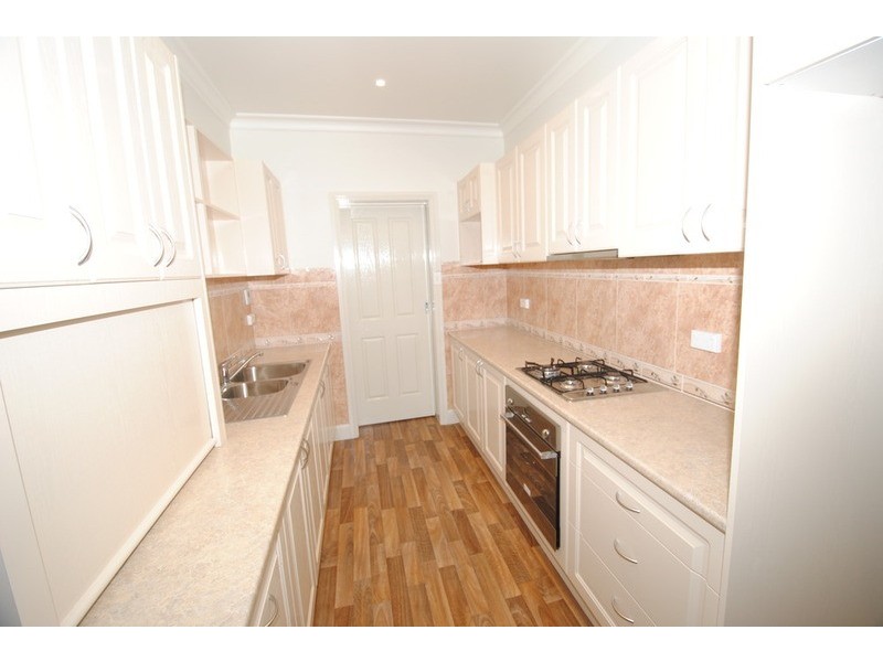 53 Railway Parade, Lithgow NSW 2790