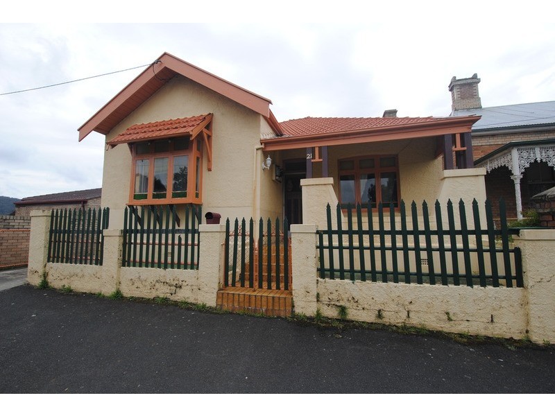 21 Hassan Street, Lithgow NSW 2790