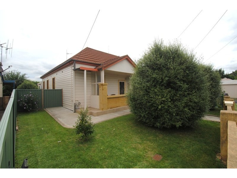 24 Clarice Street, Lithgow NSW 2790