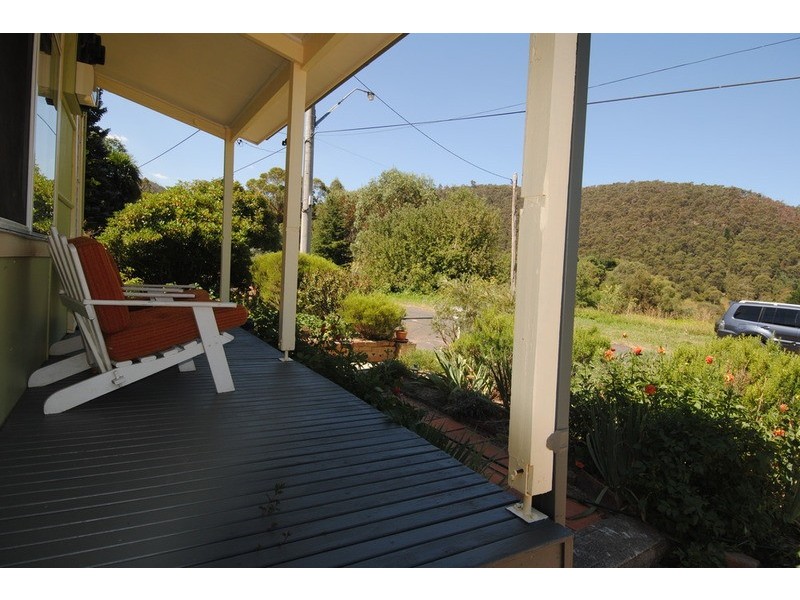 39 Hepburn Street, Lithgow NSW 2790