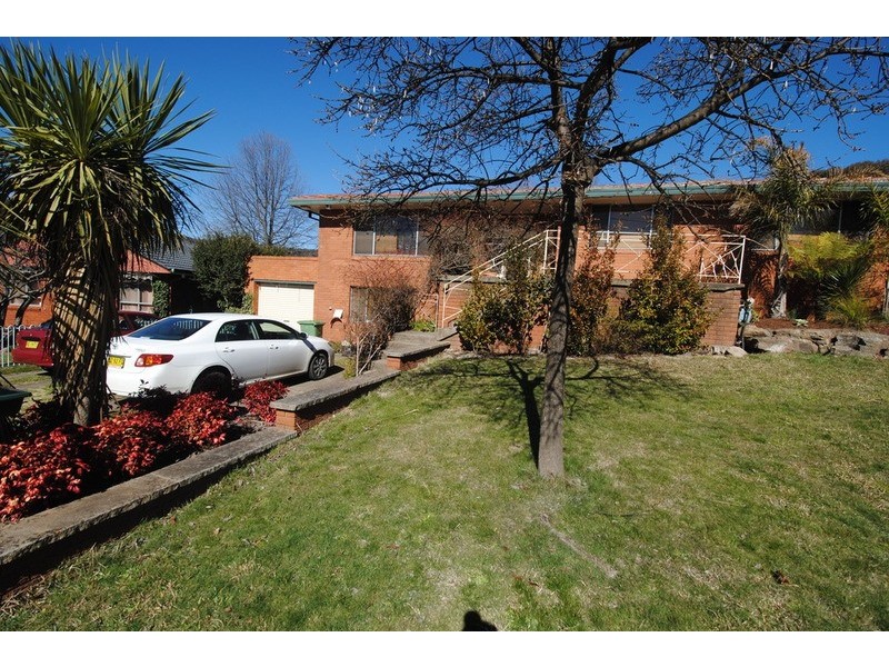 24 Bayonet Street, Lithgow NSW 2790