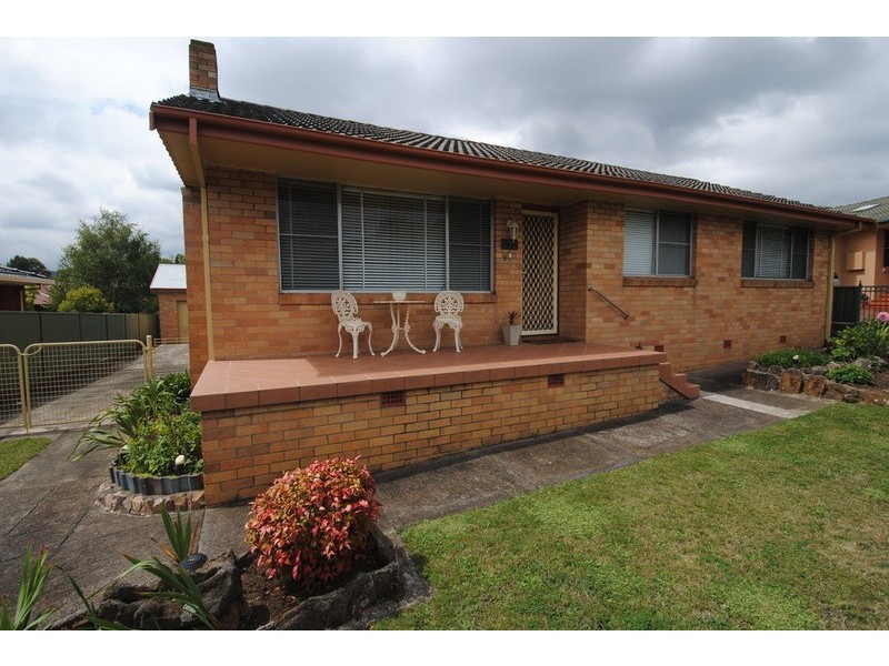 9 Wattle Grove, Lithgow NSW 2790