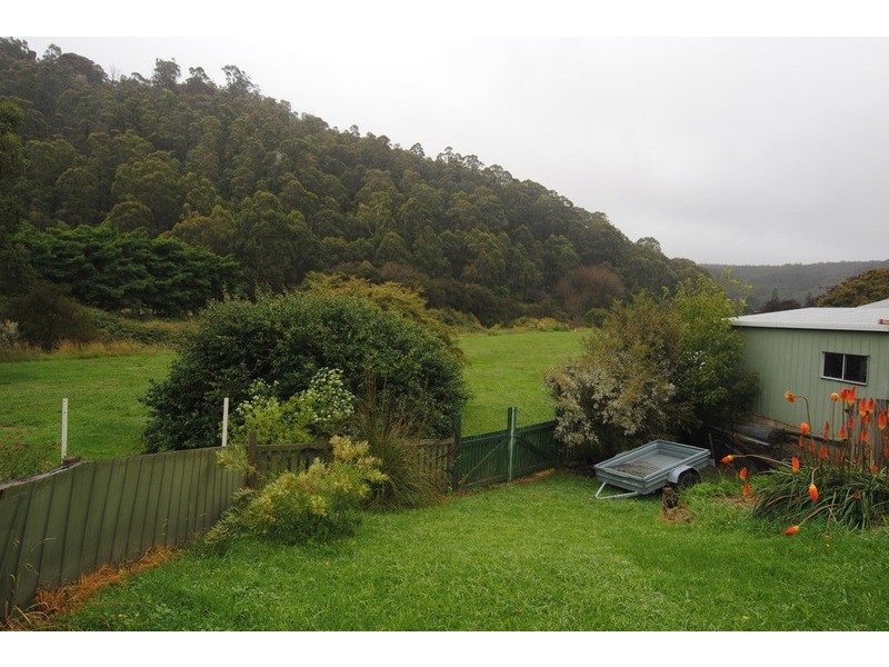 144 Bells Road, Lithgow NSW 2790