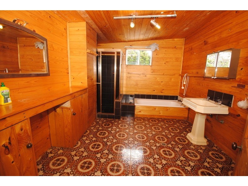 104 Inch Street, Lithgow NSW 2790