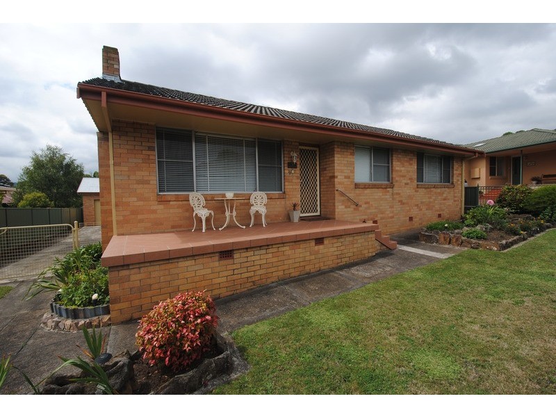 9 Wattle Grove, Lithgow NSW 2790