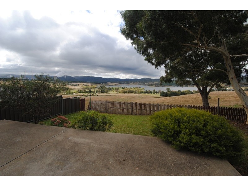 52 Lyon Parade, Wallerawang NSW 2845