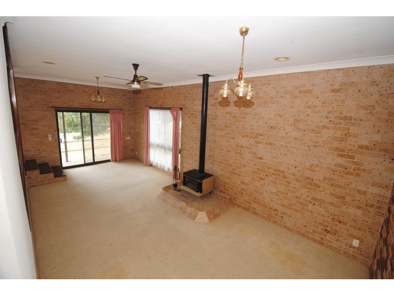 52 Lyon Parade, Wallerawang NSW 2845