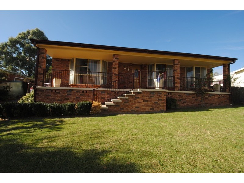 3 Cripps Avenue, Wallerawang NSW 2845