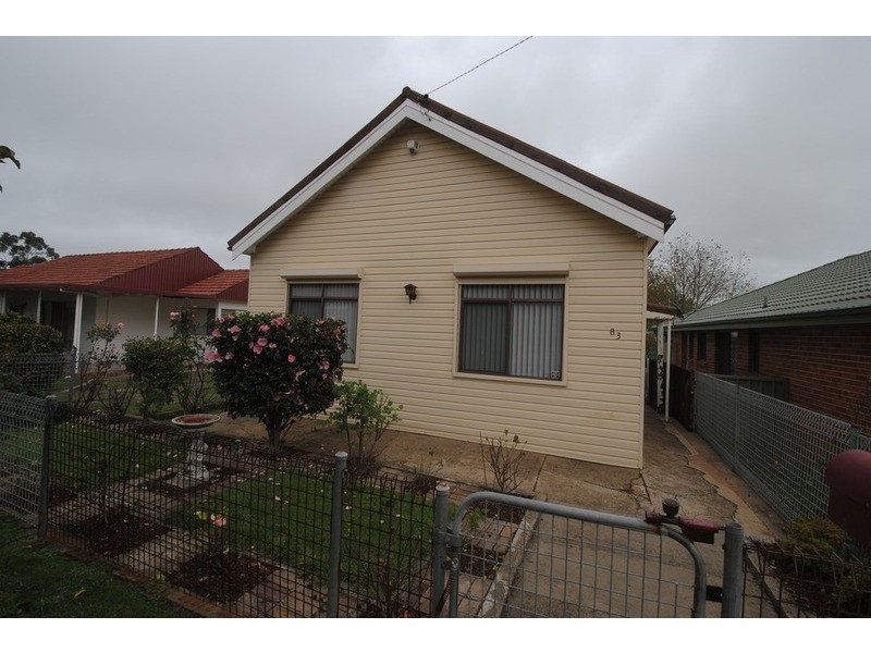 83 Martini Parade, Lithgow NSW 2790