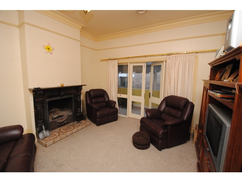 9 Roy Street, Lithgow NSW 2790