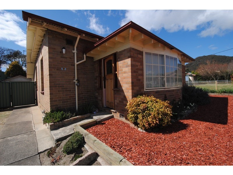 12 Rabaul Street, Lithgow NSW 2790