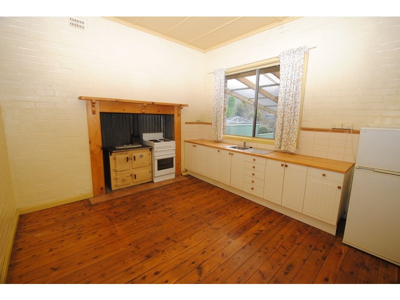 208 Inch Street, Lithgow NSW 2790