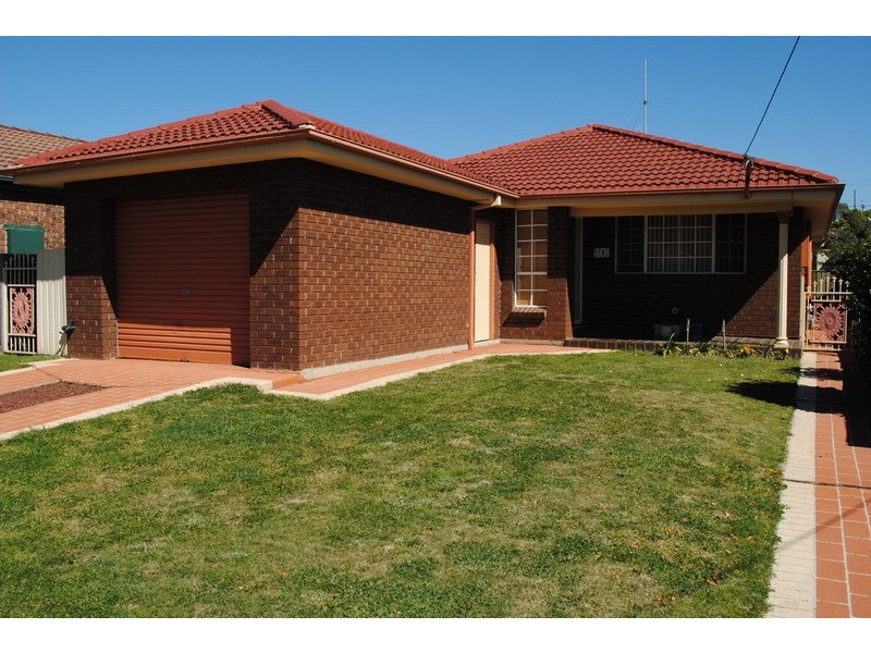 40 Enfield Avenue, Lithgow NSW 2790