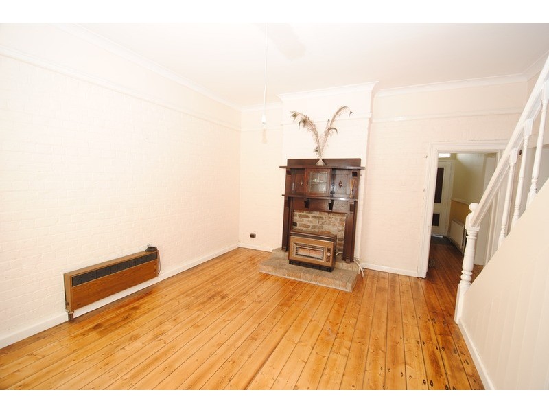 104 Inch Street, Lithgow NSW 2790