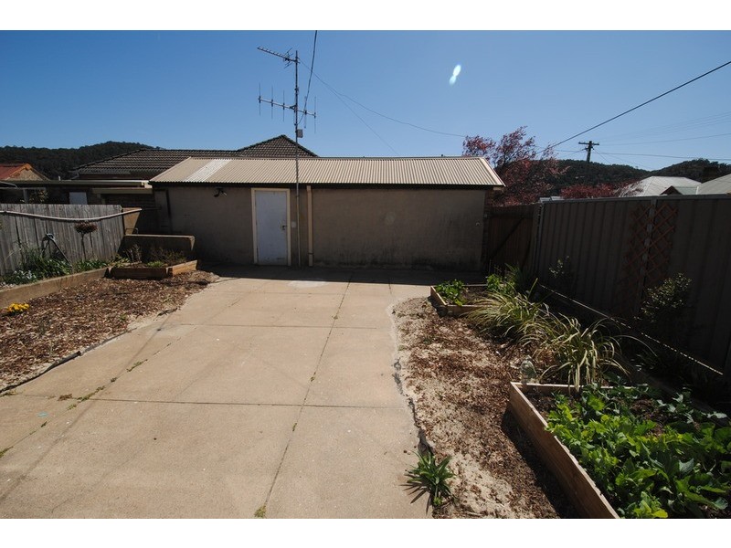 41 Railway Parade, Lithgow NSW 2790