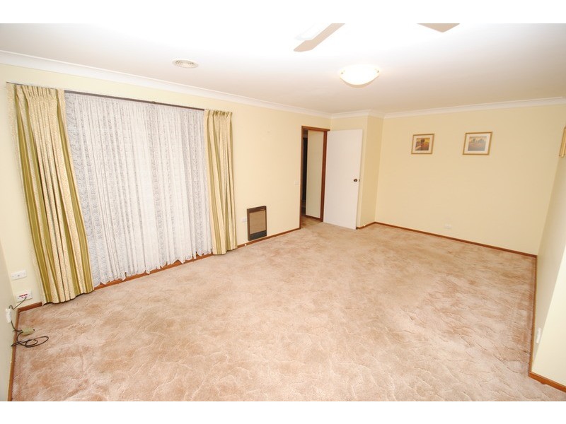 4 Chivers Close, Lithgow NSW 2790