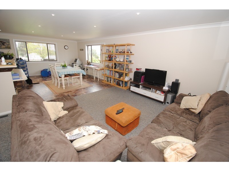 19 Commens Street, Wallerawang NSW 2845