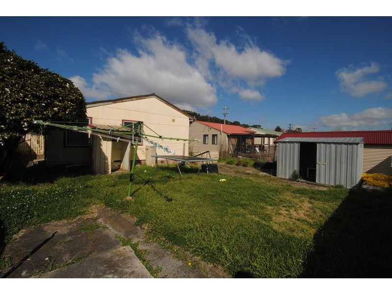 4 First  Street, Lithgow NSW 2790
