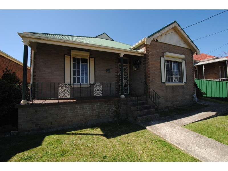 31 Calero Street, Lithgow NSW 2790