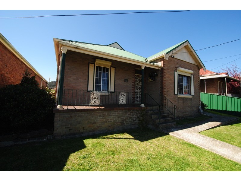 31 Calero Street, Lithgow NSW 2790