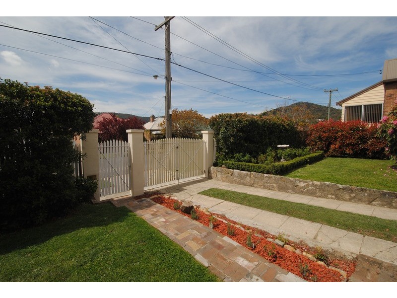 66 Academy Street, Lithgow NSW 2790