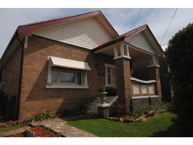 66 Academy Street, Lithgow NSW 2790