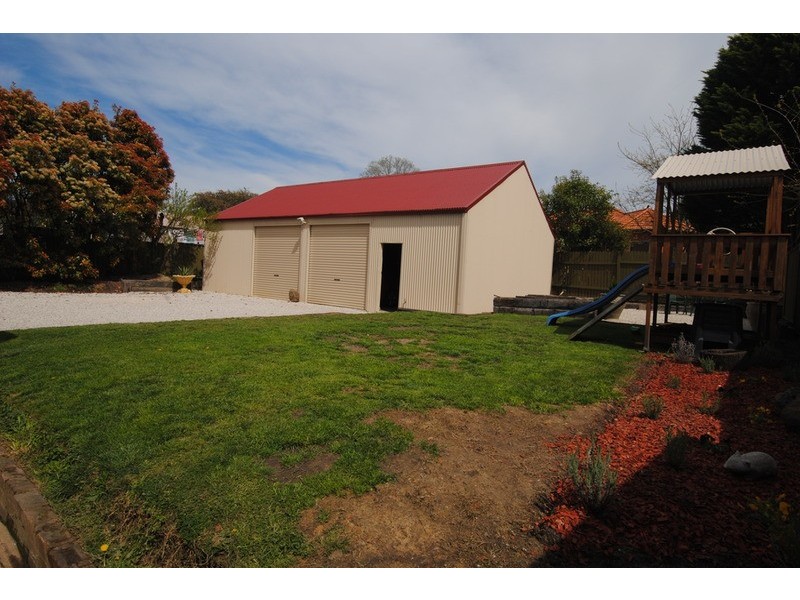 66 Academy Street, Lithgow NSW 2790