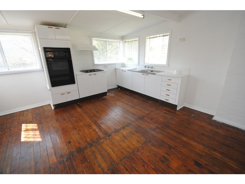 21 Suvla Street, Lithgow NSW 2790