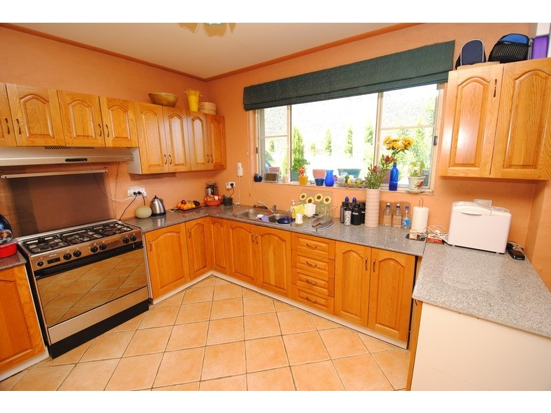 37b Daintree Close, South Bowenfels NSW 2790
