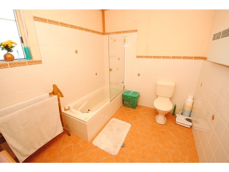 37b Daintree Close, South Bowenfels NSW 2790