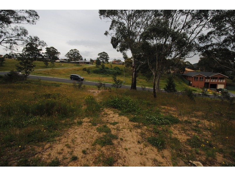 7 Shawcross  Close, South Bowenfels NSW 2790