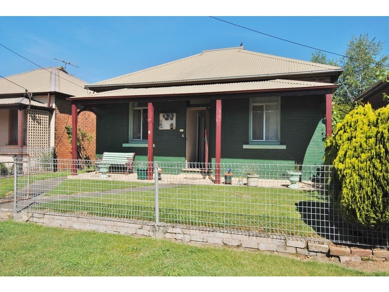 4 Durie  Street, Lithgow NSW 2790