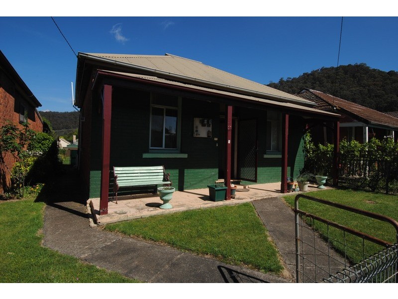 4 Durie  Street, Lithgow NSW 2790